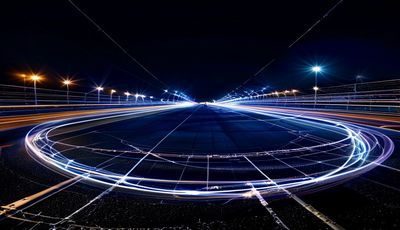 斯巴达星辰赛道绳网穿越障碍夜间灯光特效